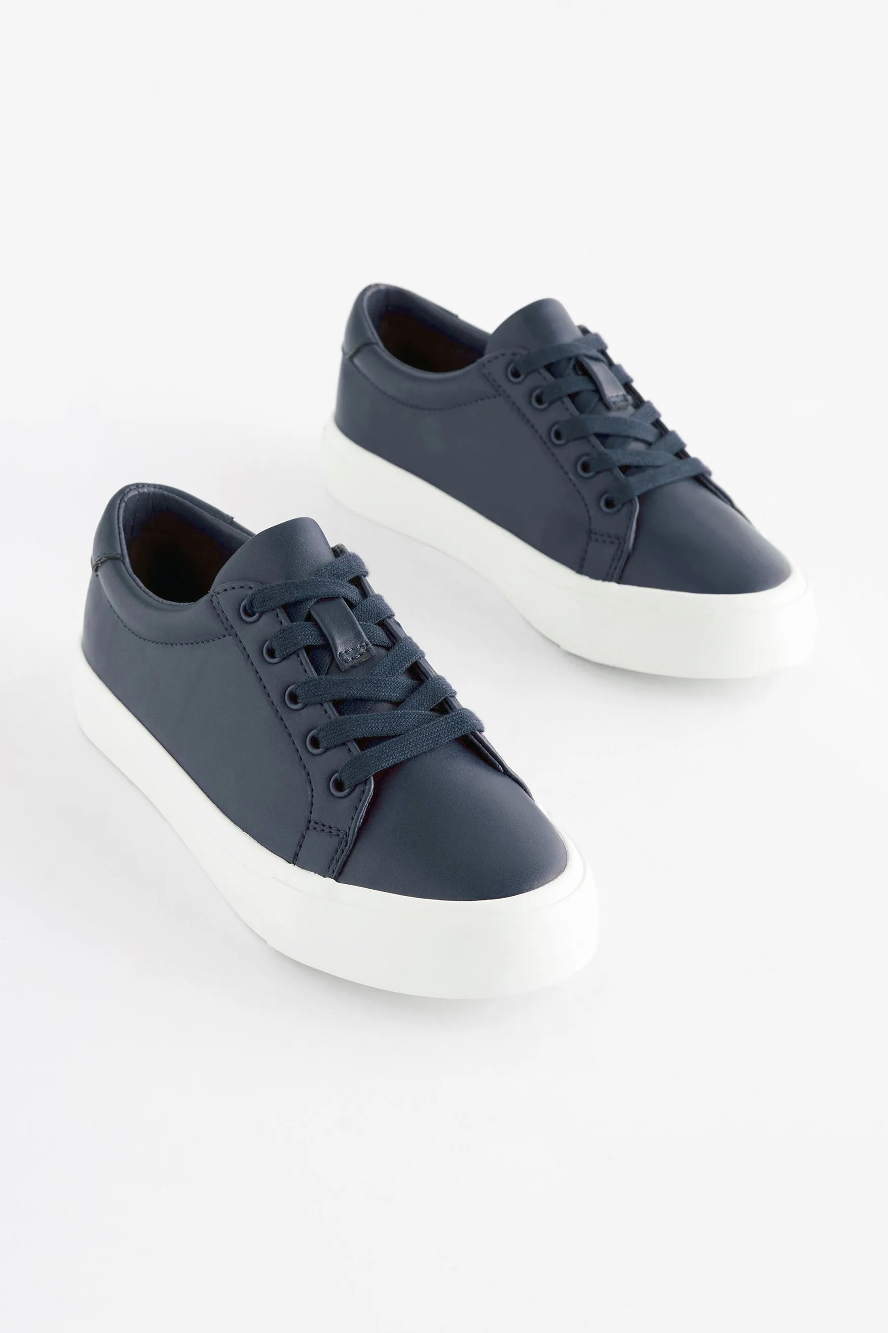 AZUL MARINO  LACE UP SMART TRAINERS