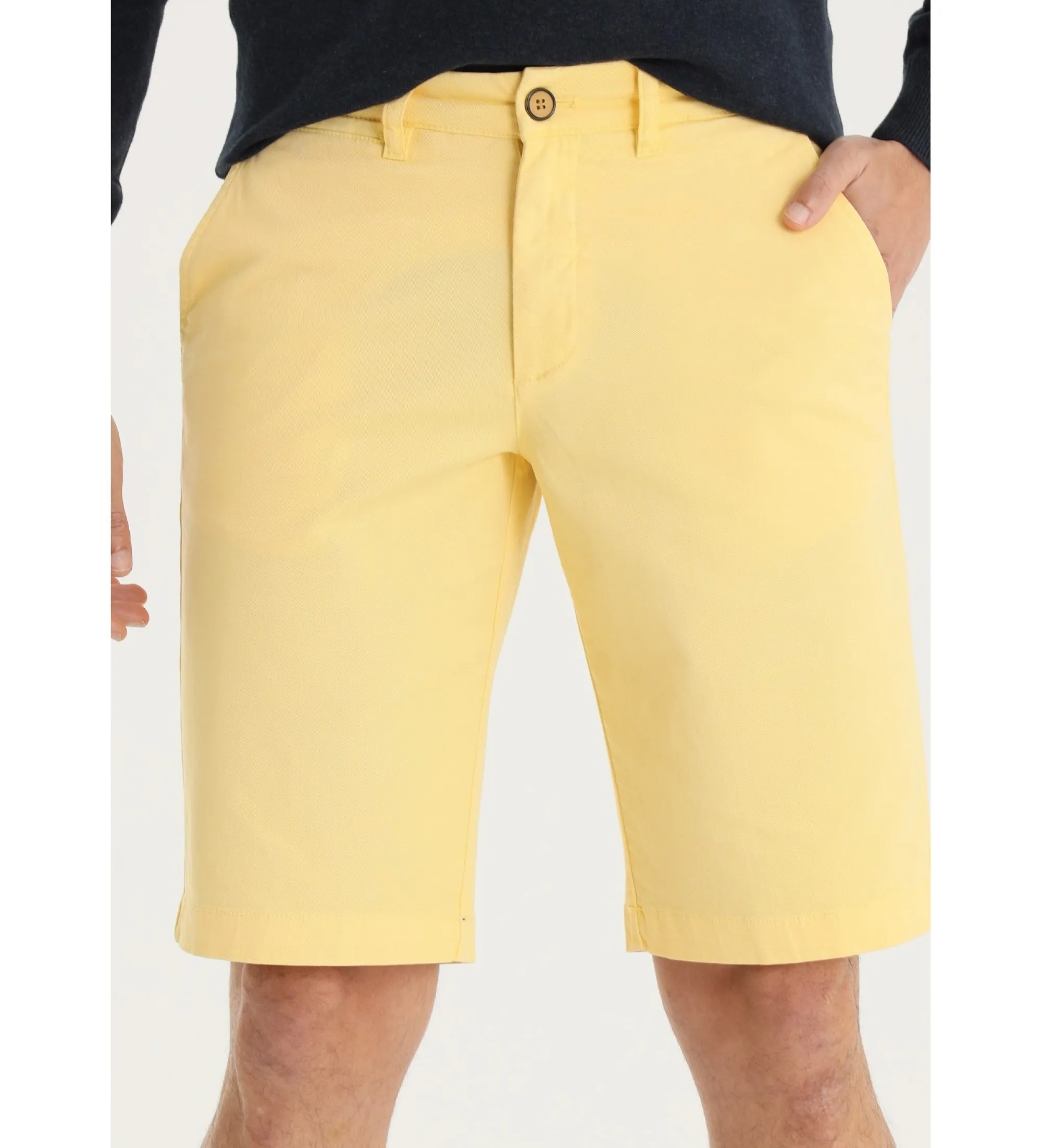 Bermudas Chino Slim - Tiro Medio estilo casual