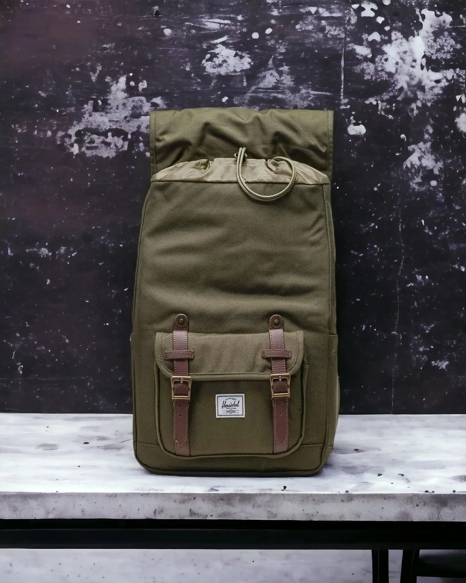 Herschel – Mochila little America Mid volume 21L ivy green