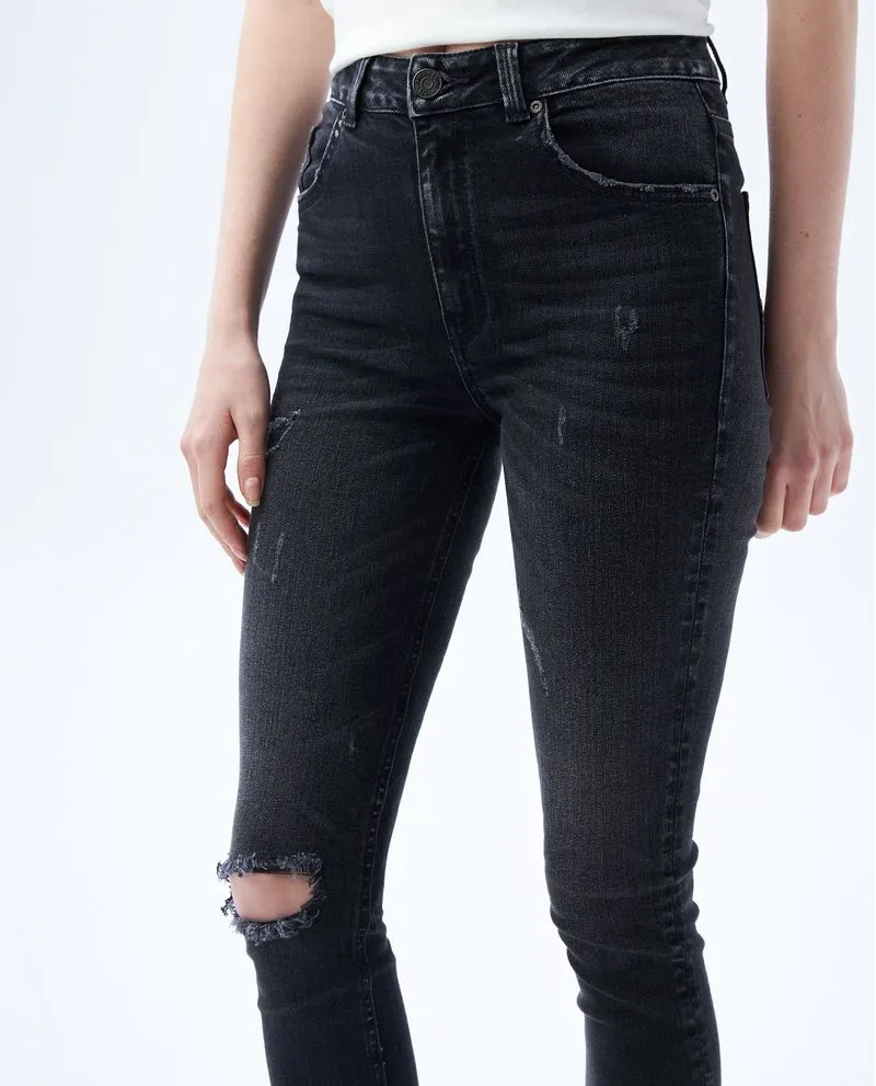 Jean Jegging fit tono oscuro para mujer