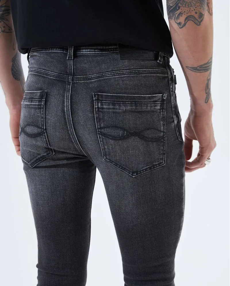 Jean Skinny fit tiro bajo para hombre