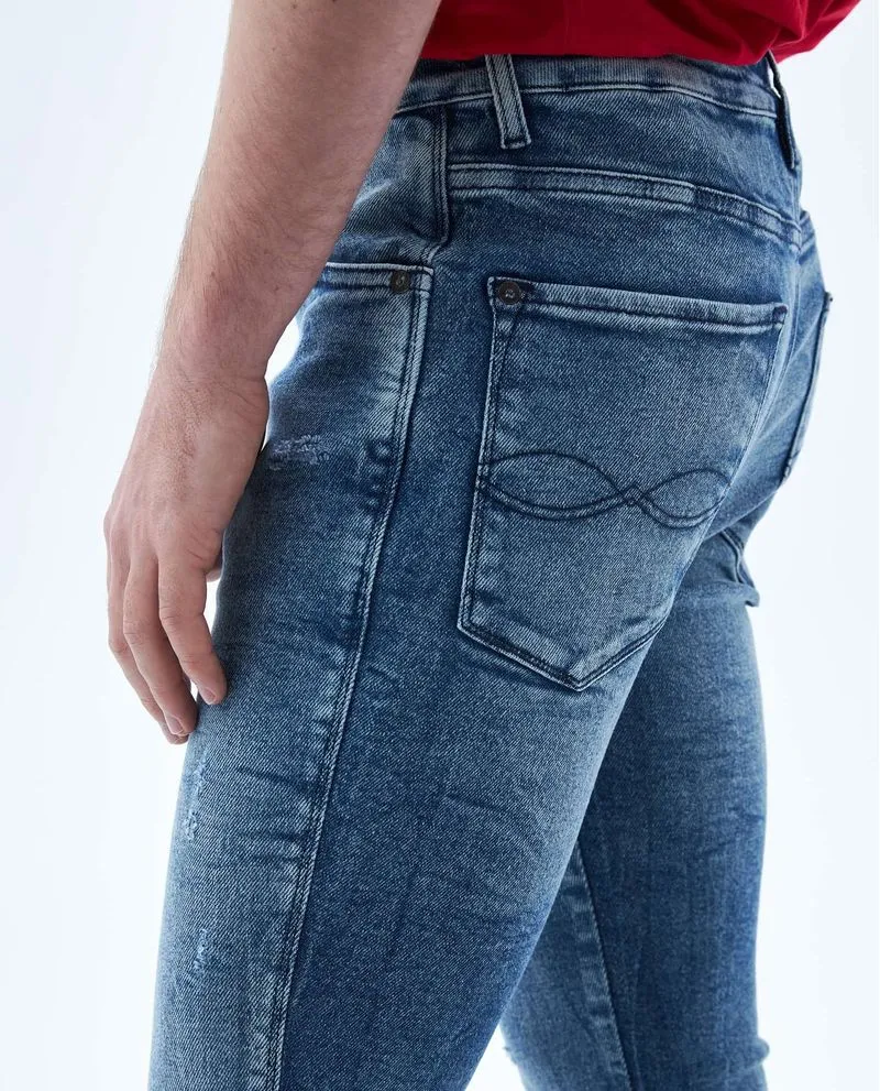 Jean Skinny tono medio para hombre