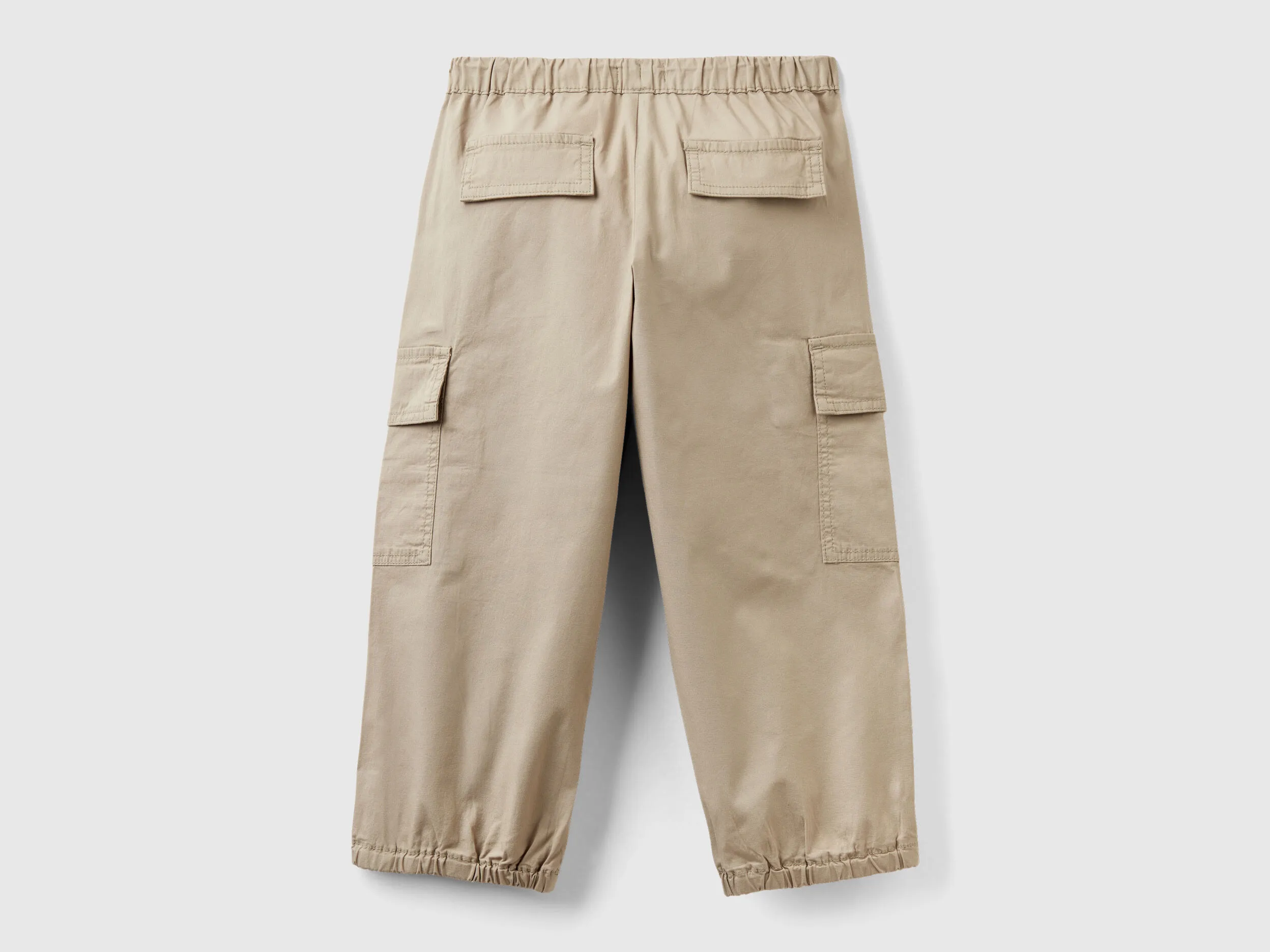 Pantalón cargo de algodón elástico