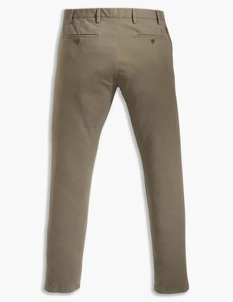 Pantalón Dockers Slim Fit Motion 360 Flex Alpha Chino