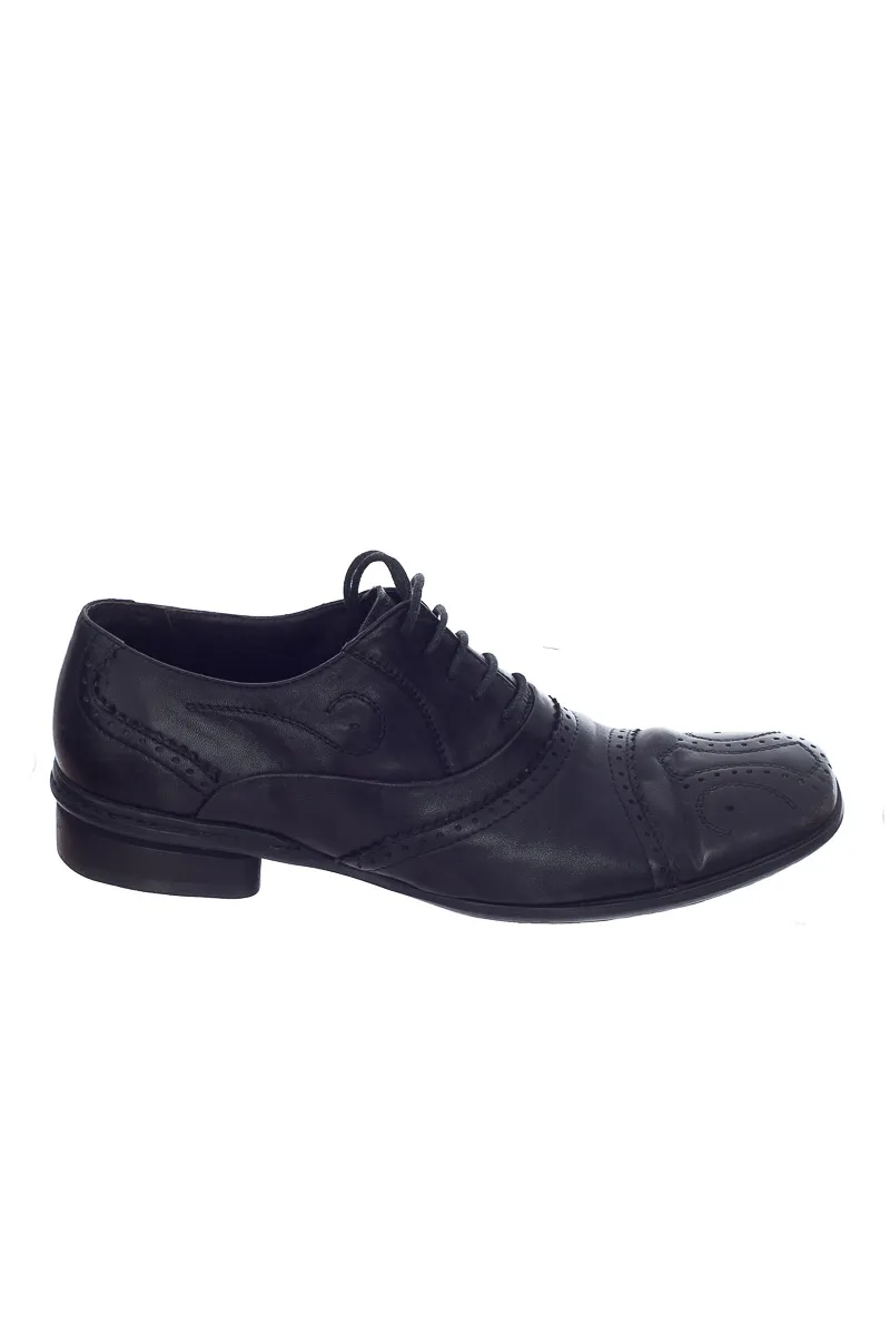 ZAPATO COLOR NEGRO  JUMP FOR THE PEOPLE